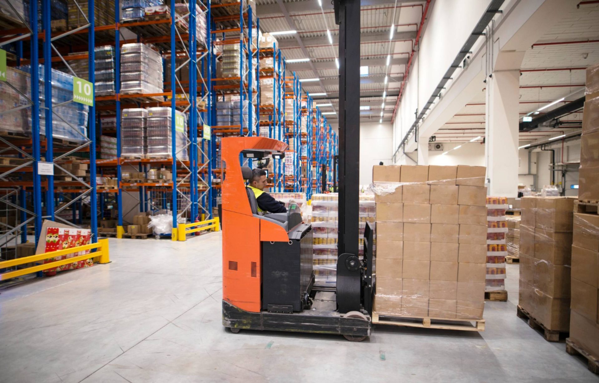 lifting crates warehouse