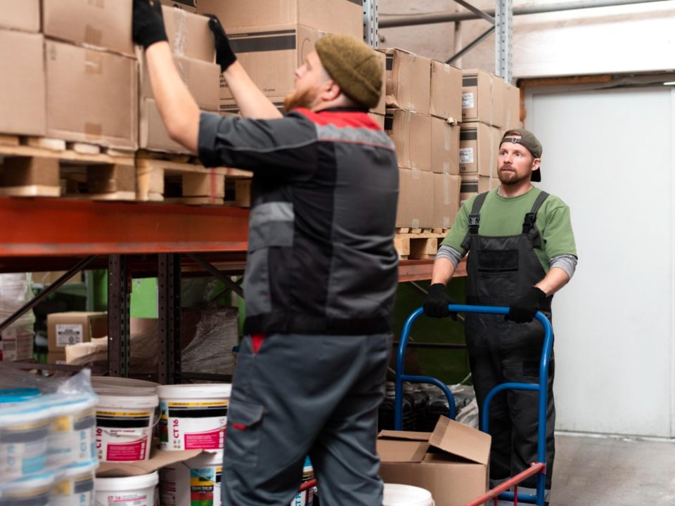 Which Carrier Handles Fragile Packages Best